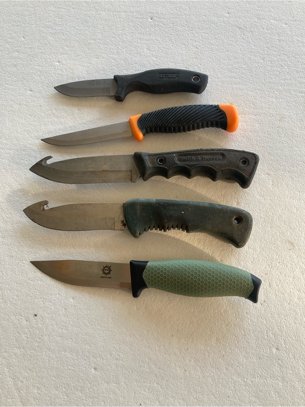 Vintage/modern knife lot